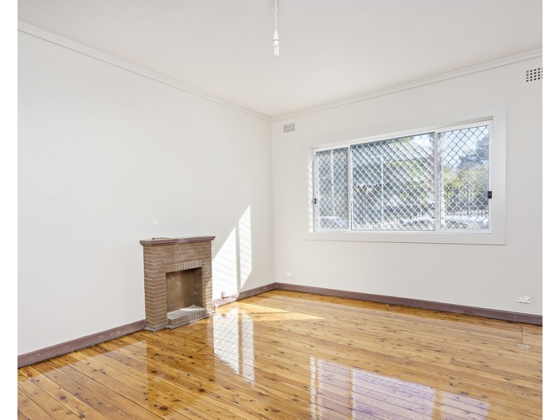 176 Edgeware Road, Newtown NSW 2042