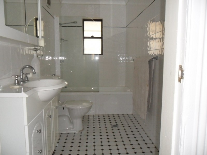 124 Juliett Street, Marrickville NSW 2204