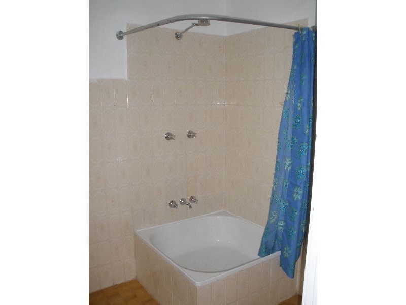 2/49 Victoria Street, Petersham NSW 2049