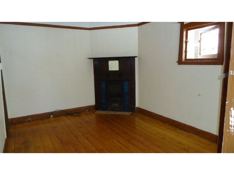 8 Belgrave Street, Petersham NSW 2049