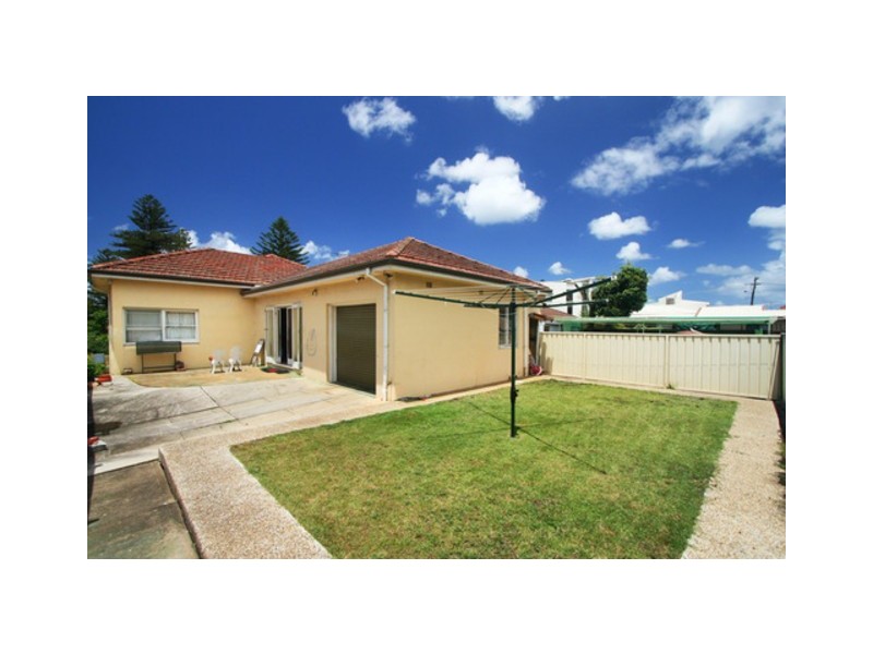 6 Napoleon Street, Sans Souci NSW 2219