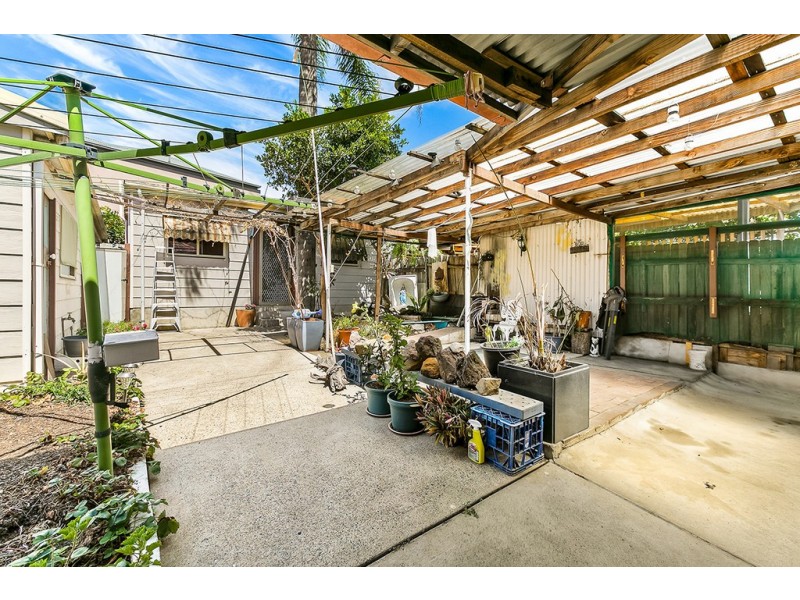 26 Florence Street, St Peters NSW 2044