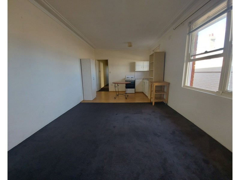 4/114 Silver Street, St Peters NSW 2044