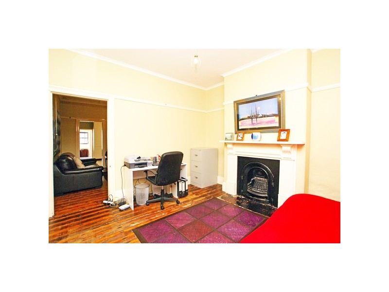 21 Chelmsford Street, Newtown NSW 2042