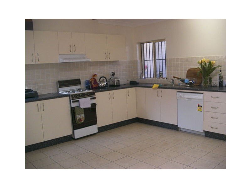 16 Probert Street, Newtown NSW 2042