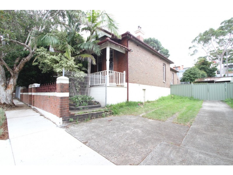 38 Linthorpe Street, Newtown NSW 2042