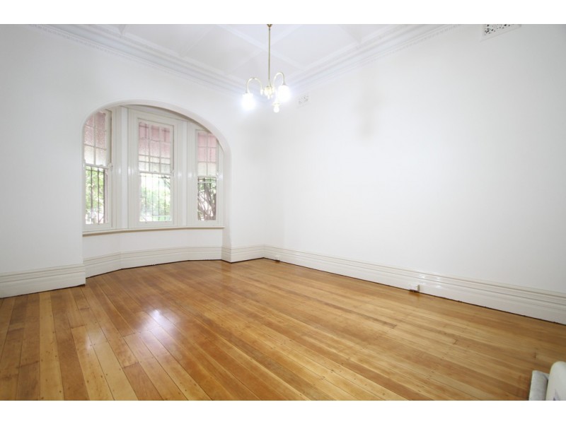 38 Linthorpe Street, Newtown NSW 2042