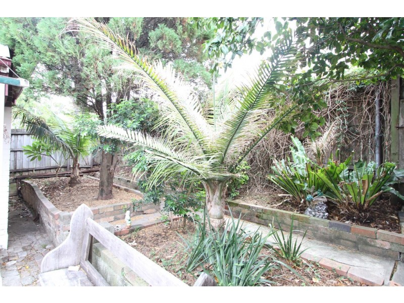 38 Linthorpe Street, Newtown NSW 2042