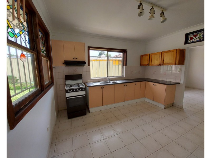 21A Howard Street, Canterbury NSW 2193