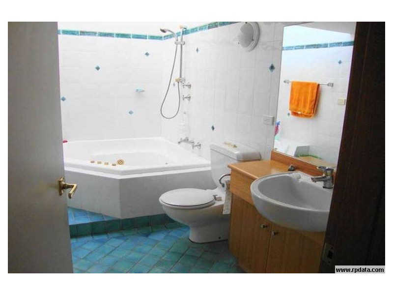 130 MALLETT STREET, Camperdown NSW 2050