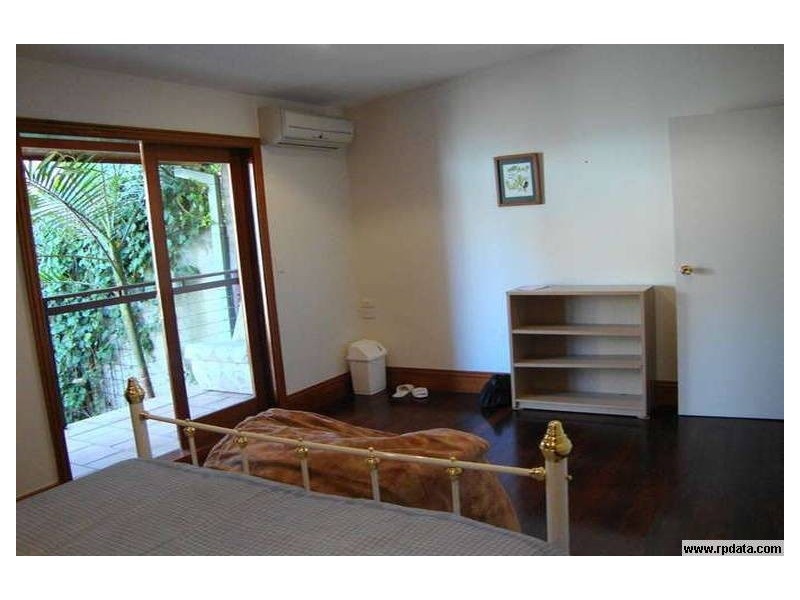 130 MALLETT STREET, Camperdown NSW 2050
