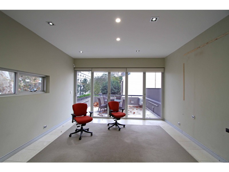 108 Cathedral Street, Woolloomooloo NSW 2011