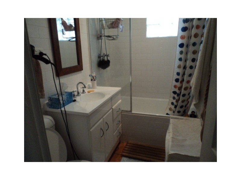 9 Gladstone Street, Enmore NSW 2042