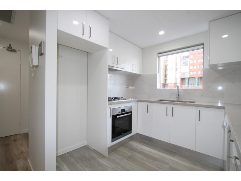 2004/2-4 Cunningham Street, Haymarket NSW 2000