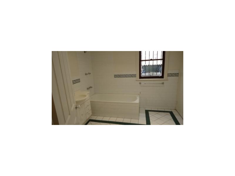 99 Lord Street, Newtown NSW 2042