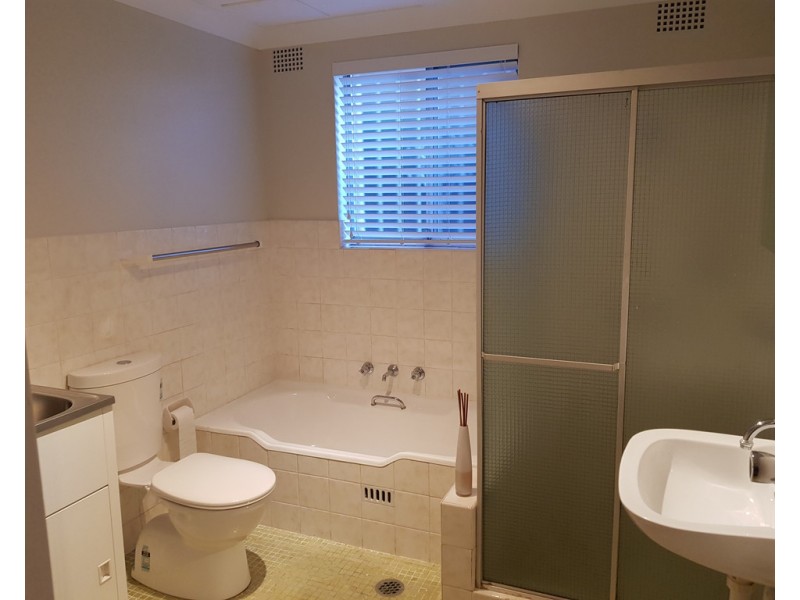 2/14 Chandos Street, Ashfield NSW 2131