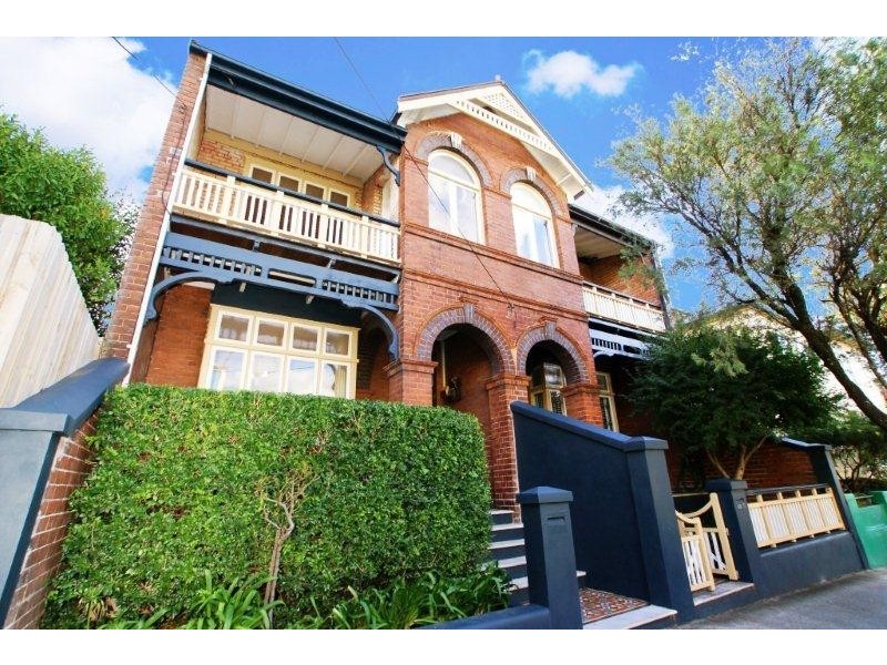 14 Cambridge Street, Enmore NSW 2042