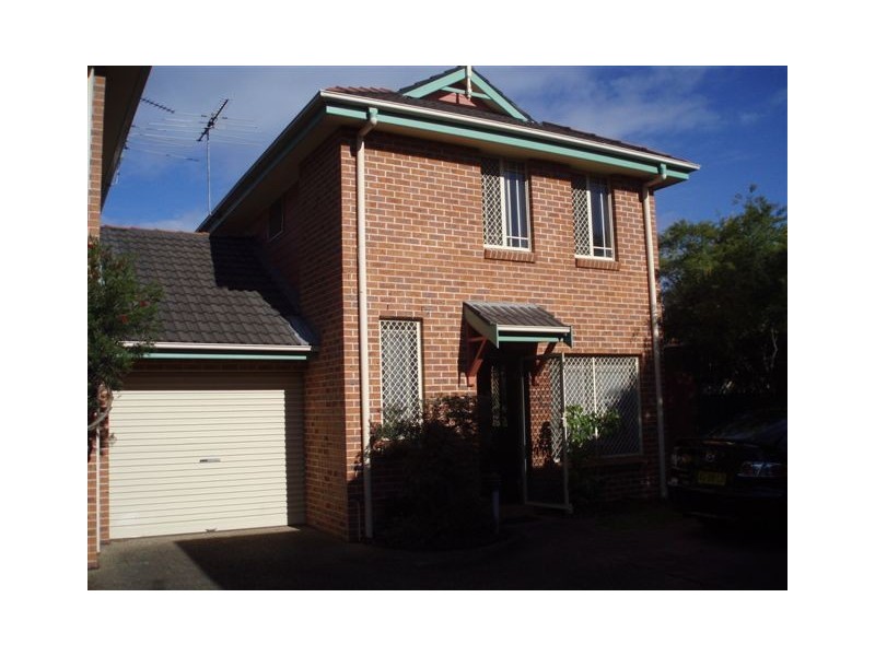 2/10A Alice Street, Newtown NSW 2042