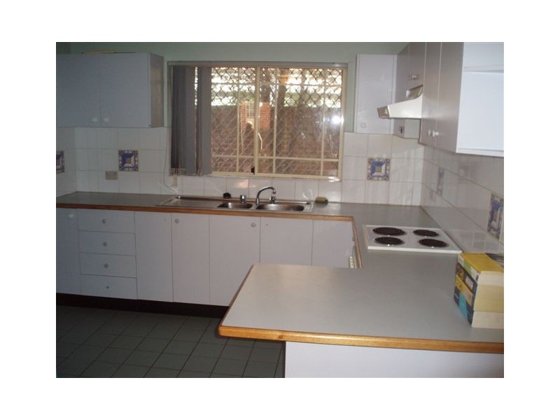 2/10A Alice Street, Newtown NSW 2042