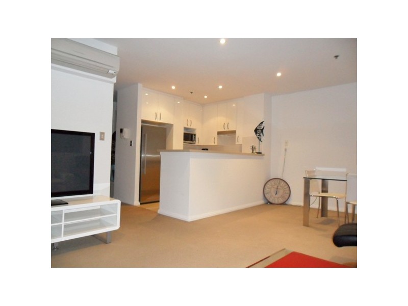 703/6  Lachlan Street, Waterloo NSW 2017