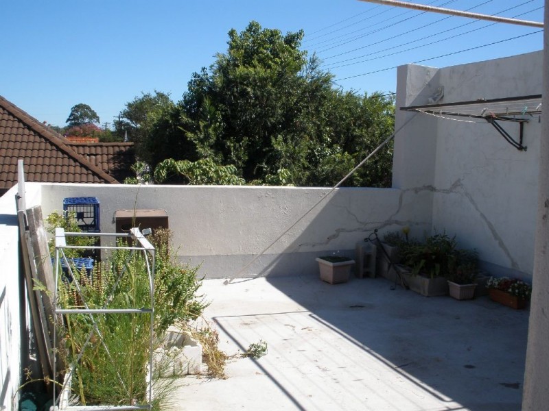 2/100a Sydeham, Marrickville NSW 2204