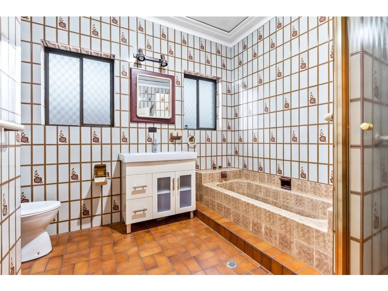 23 Slade Road, Bardwell Park NSW 2207