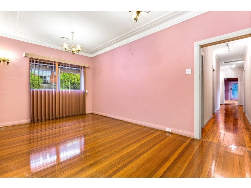 23 Slade Road, Bardwell Park NSW 2207