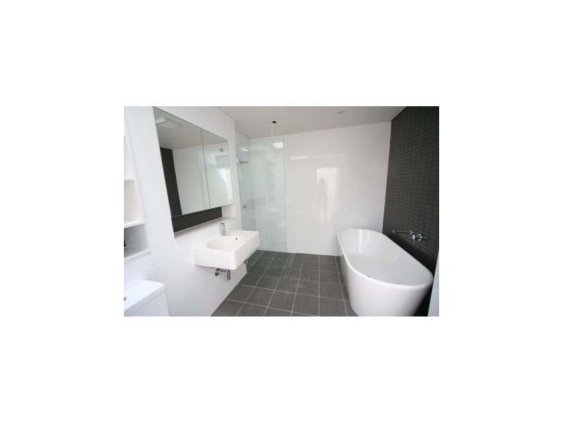 32 Douglas Street, Redfern NSW 2016