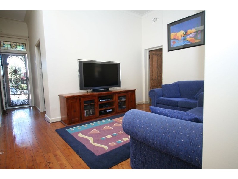 115 Angel Street, Newtown NSW 2042