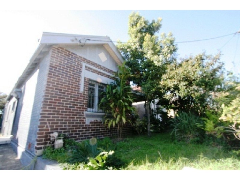 81 Silver Street, St Peters NSW 2044