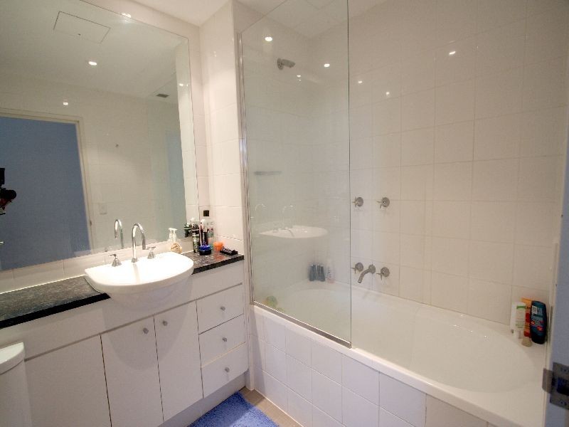 560/221 Sydney Park Road, Erskineville NSW 2043