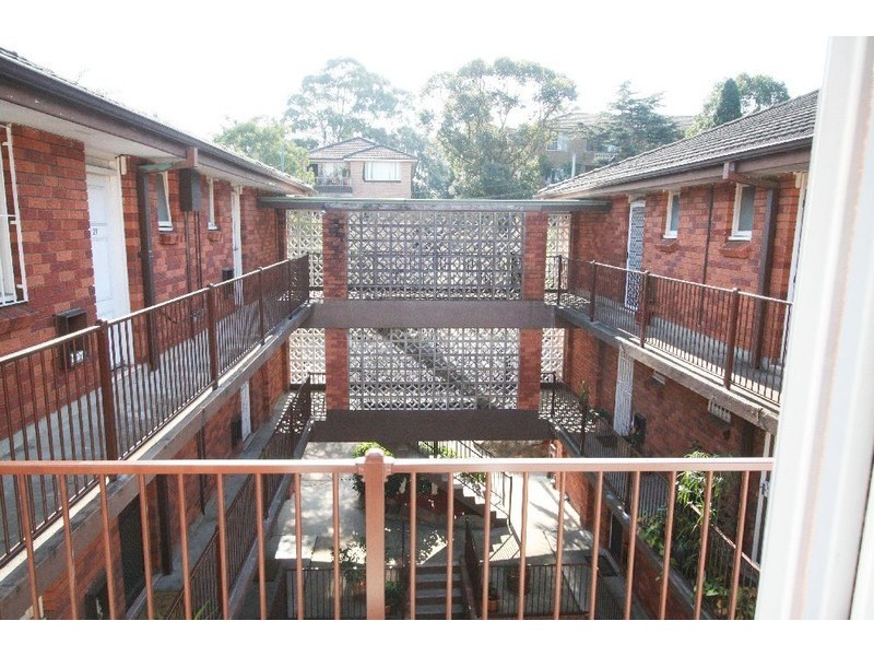 25/13-15 Glen Street, Marrickville NSW 2204