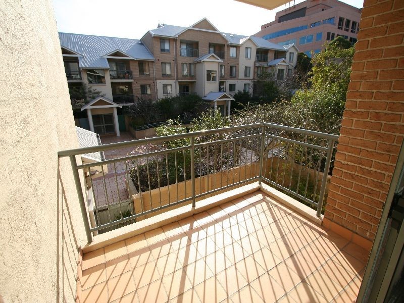 9/217 Chalmers Street, Redfern NSW 2016
