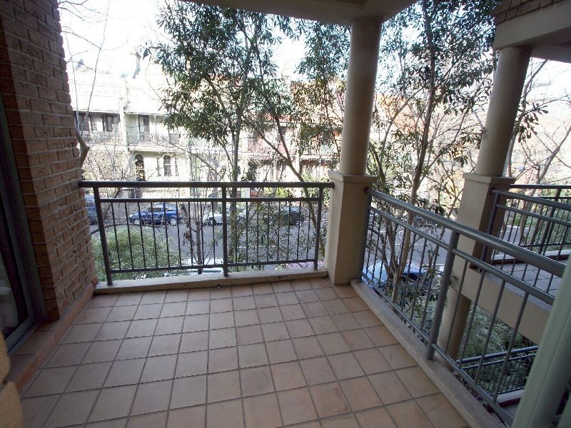 9/217 Chalmers Street, Redfern NSW 2016