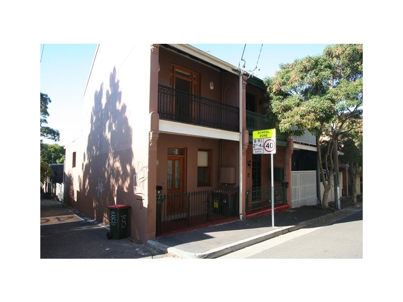 2 Whitehorse Street, Newtown NSW 2042