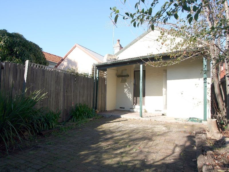 14 Harrow Road, Stanmore NSW 2048