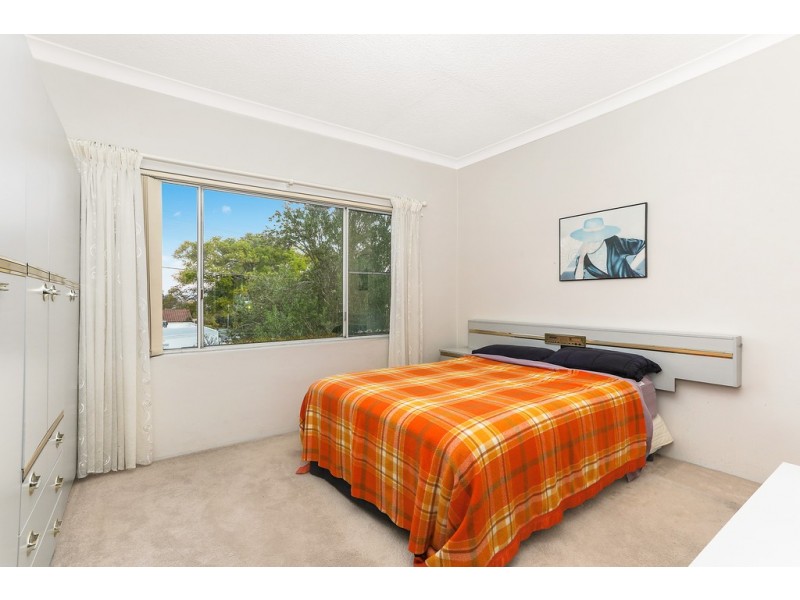 2/55 St Georges Parade, Hurstville NSW 2220