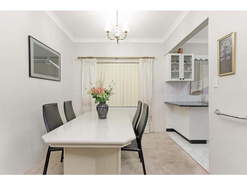 2/55 St Georges Parade, Hurstville NSW 2220
