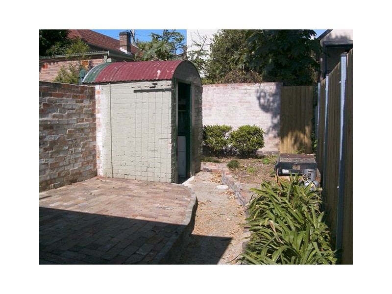 9 Gladstone Street, Enmore NSW 2042