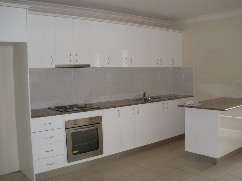 2/220 Henderson Road, Erskineville NSW 2043