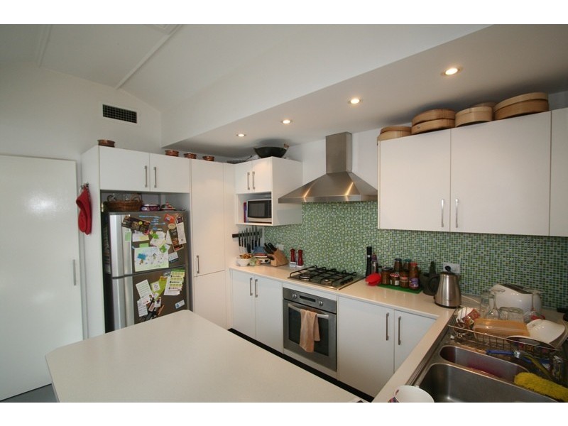 80 Grove Street, St Peters NSW 2044