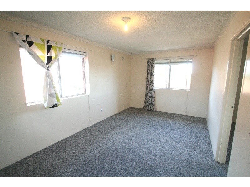 8/1 Hawken Street, Newtown NSW 2042