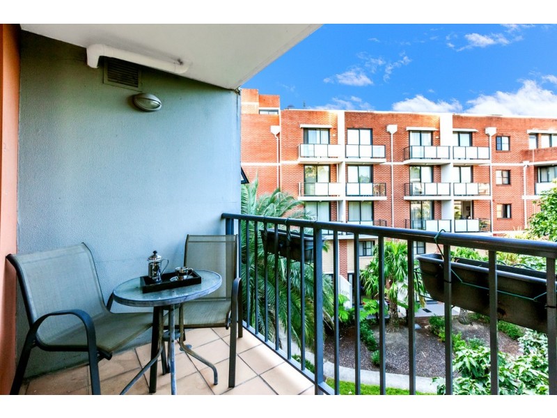 52/20 Fitzgerald Street, Newtown NSW 2042