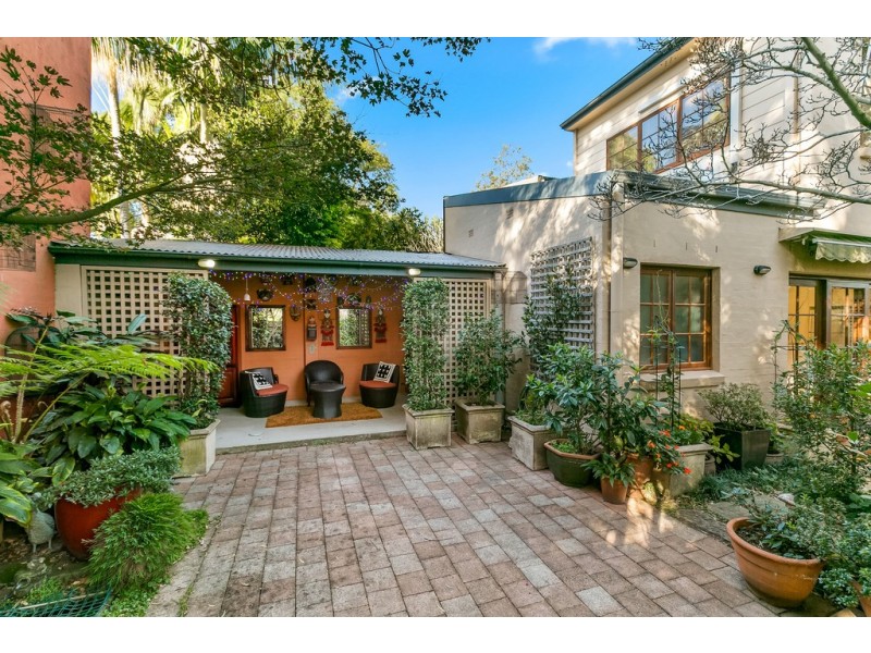 158 Little Eveleigh Street, Redfern NSW 2016