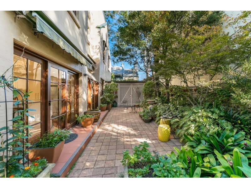 158 Little Eveleigh Street, Redfern NSW 2016