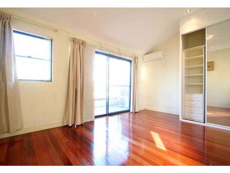 7 Stone Street, Earlwood NSW 2206