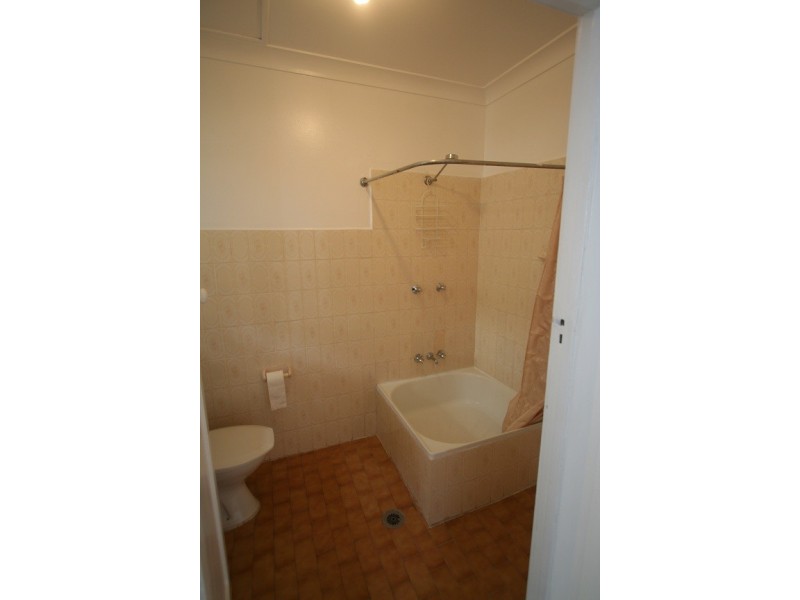 2/49 Victoria Street, Lewisham NSW 2049