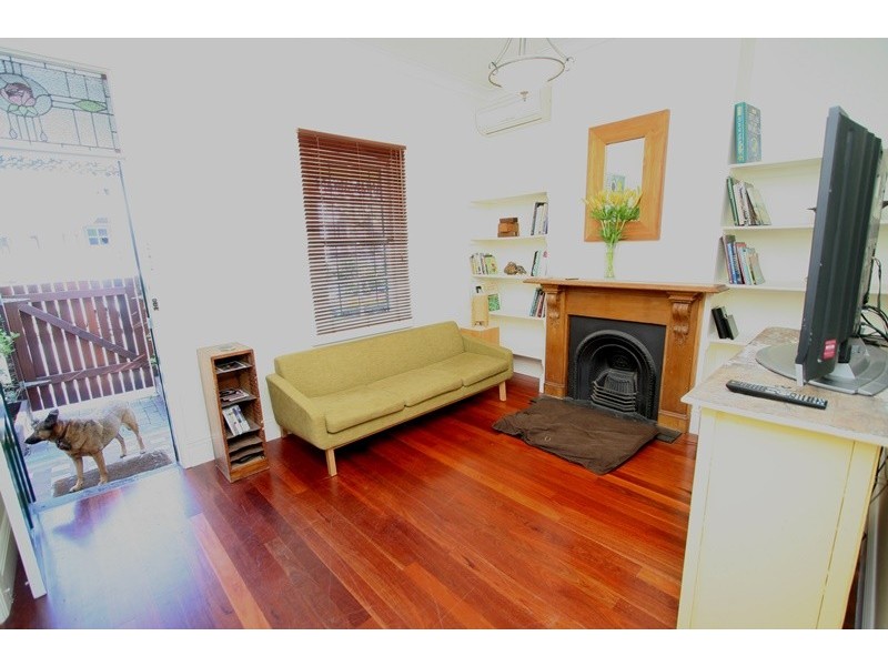 28 Crown Street, St Peters NSW 2044