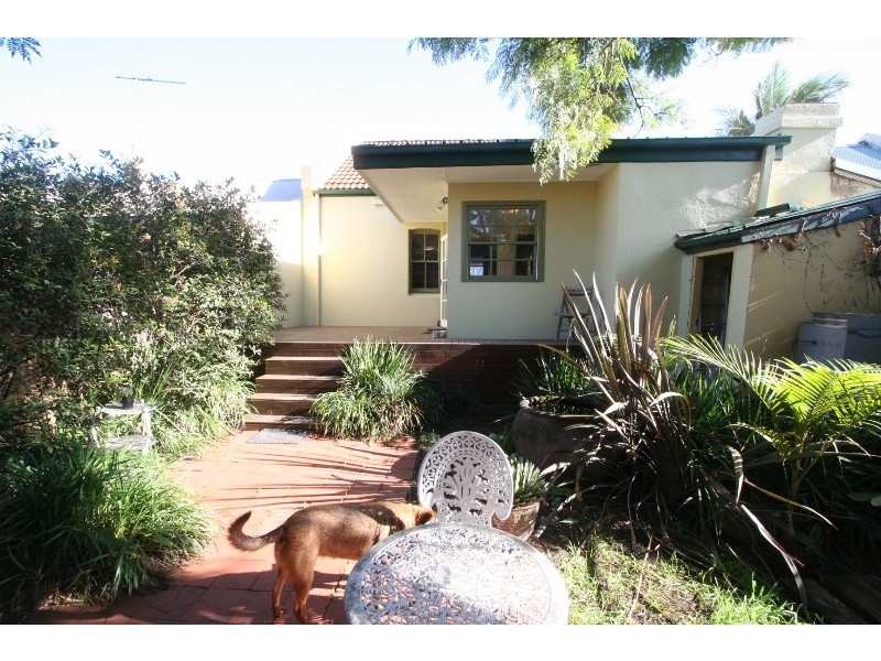 28 Crown Street, St Peters NSW 2044