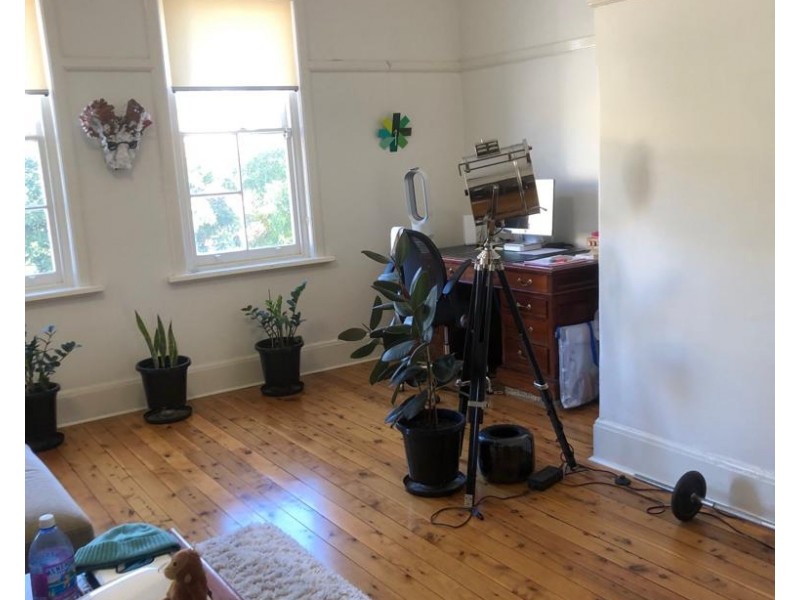52 Pittwater Rd, Manly NSW 2095
